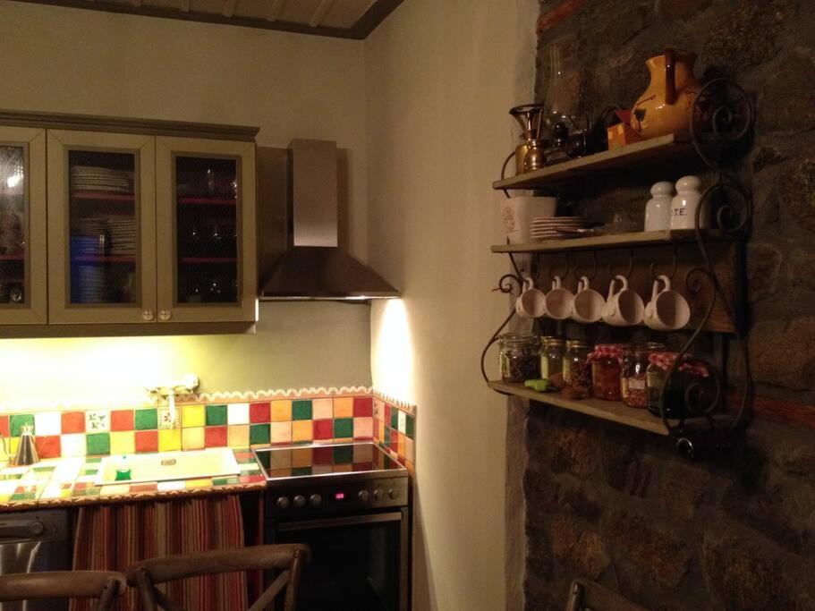 Vila Δάφνη 1933, Λιθόχτιστο Αρχοντικό Στο Βουνό Ano Chora Exteriér fotografie